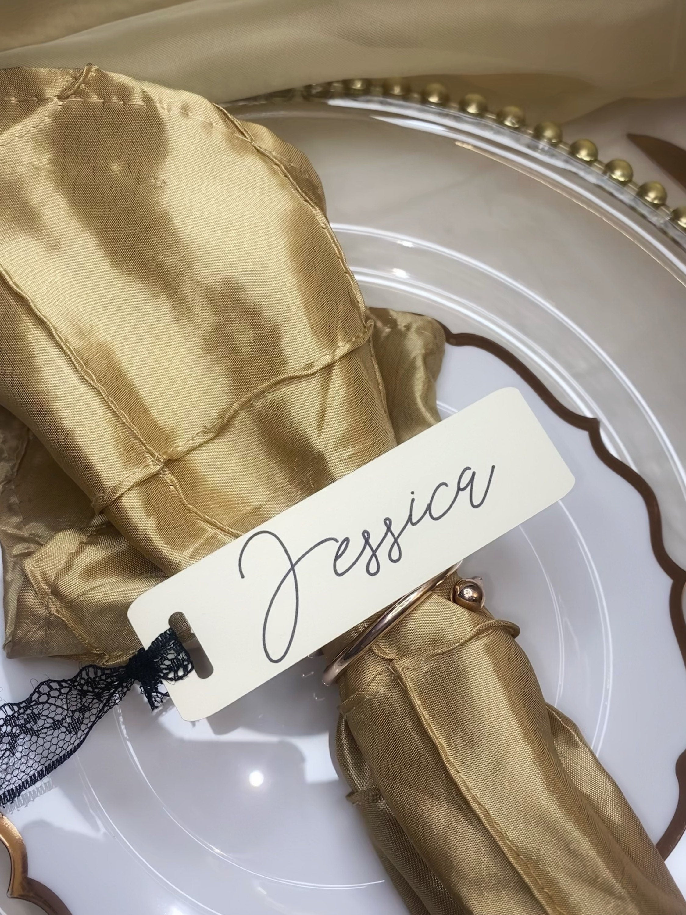 Minimalist place cards