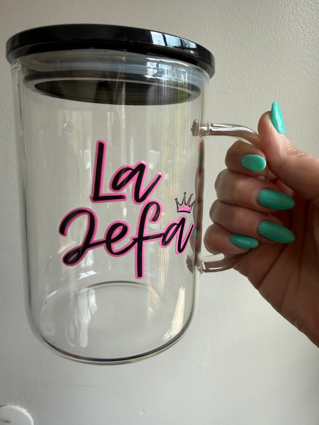 La Jefa & Boss Lady Clear Mugs – 11.5×9.5×14 cm | Black Lid | Exclusive Designs
