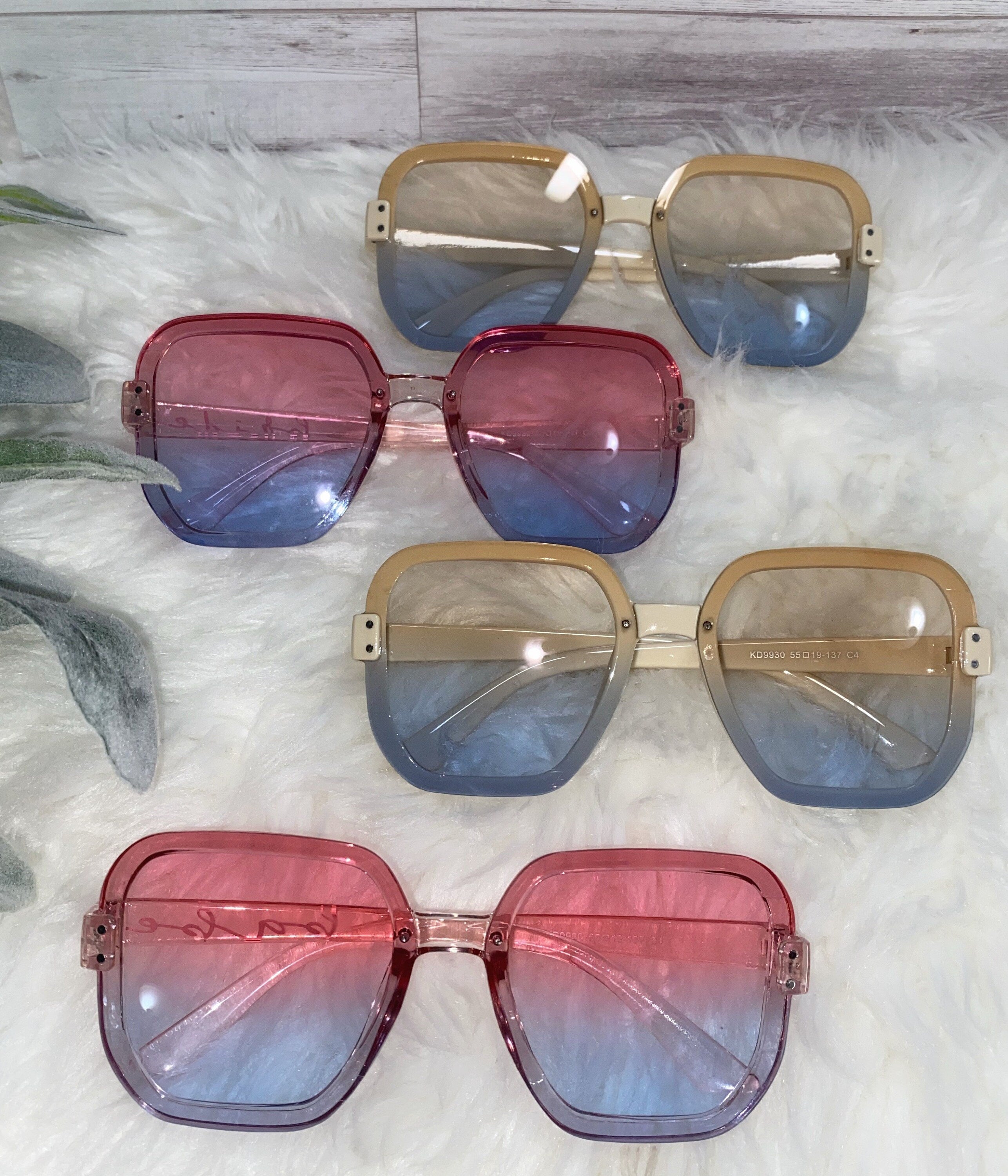 Oversized Bride Sunglasses: Bachelorette Party Favors