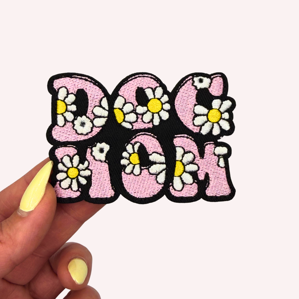 Dog Mom Embroidered Iron-On Patch – Pink Floral Dog Mom Patch, Daisy Pet Lover Patch, Cute Dog Mama Gift
