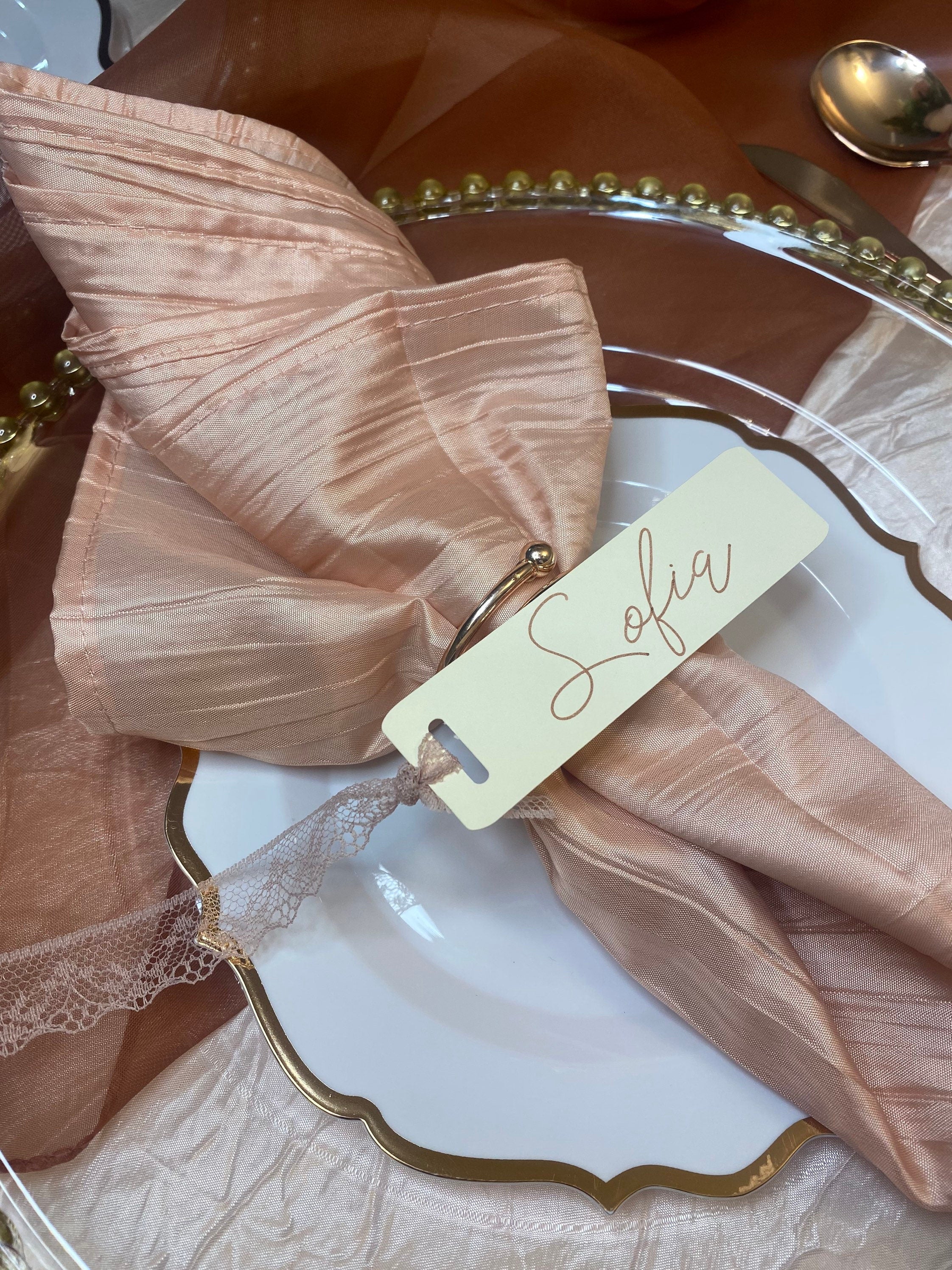 Minimalist place cards