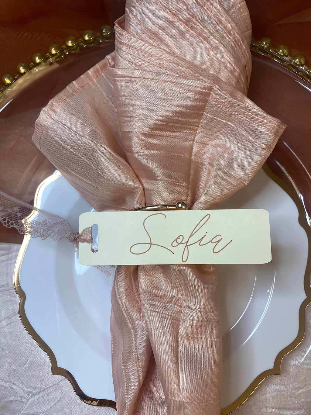 Minimalist place cards