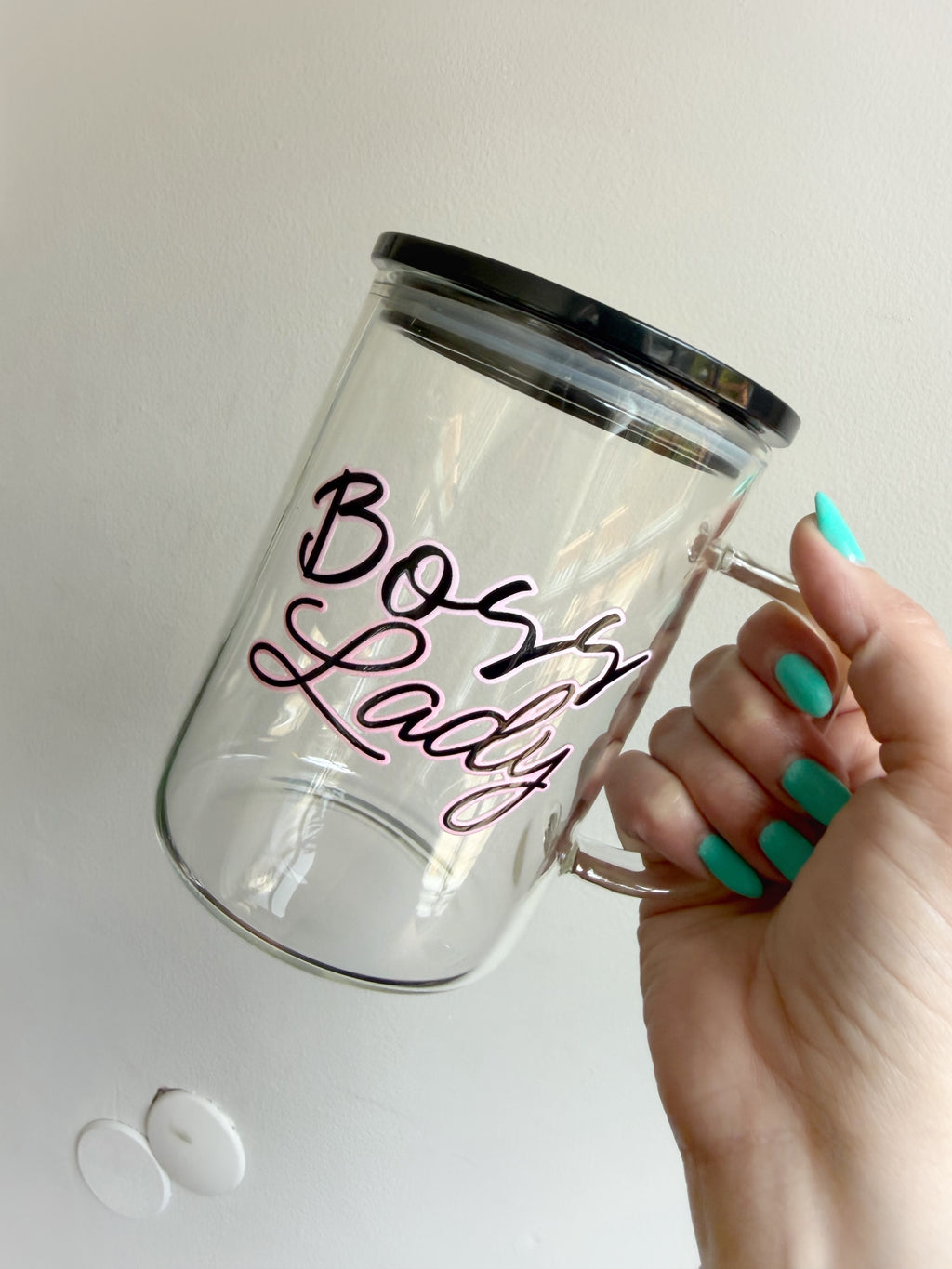La Jefa & Boss Lady Clear Mugs – 11.5×9.5×14 cm | Black Lid | Exclusive Designs