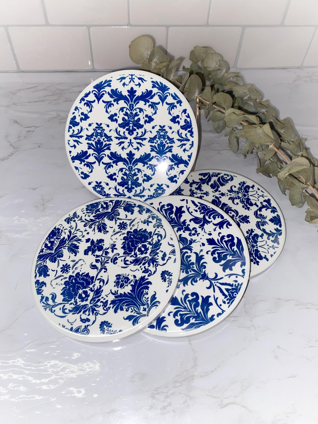 Blue Damask Coasters: Elegant Classic Pattern Home Decor