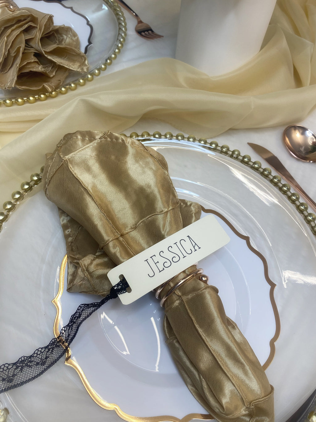 Minimalist place cards