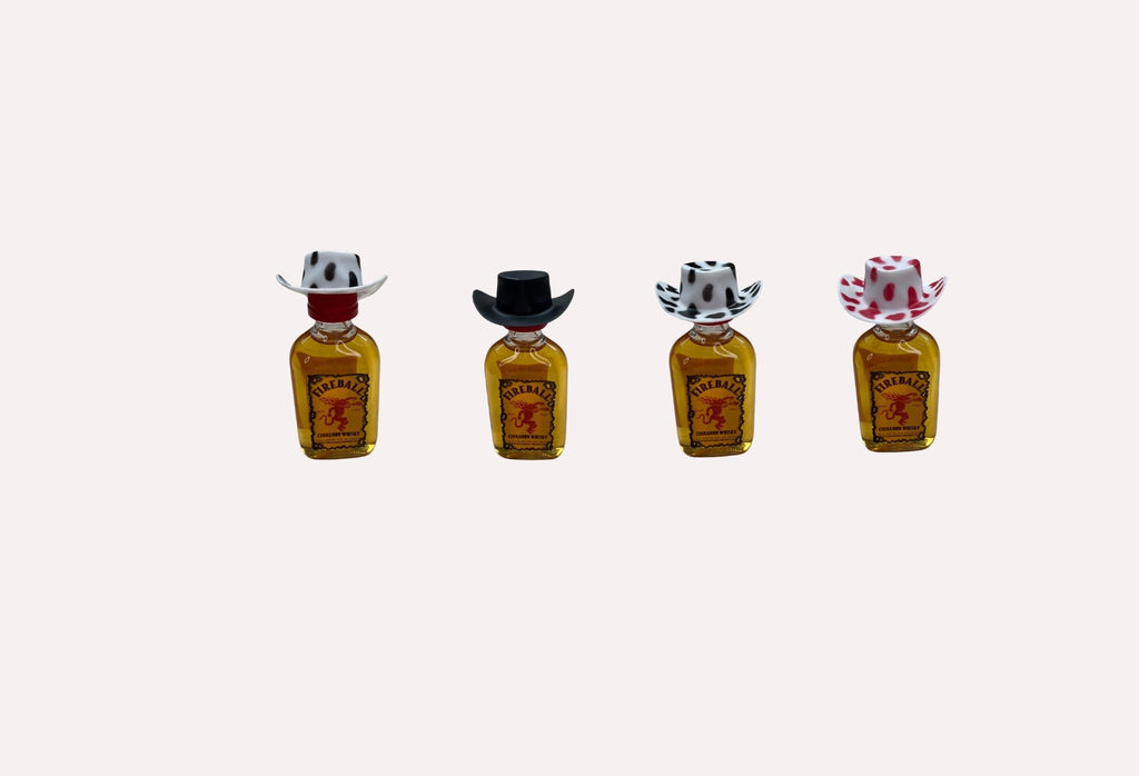 Bachelorette Cowboy Drink Hats: Mini Liquor Bottle Decor